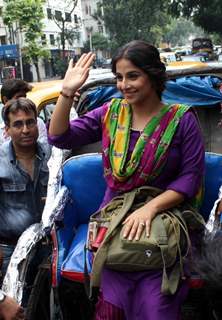 Bobby is having a great time in Kolkata, taking a rickshaw ride