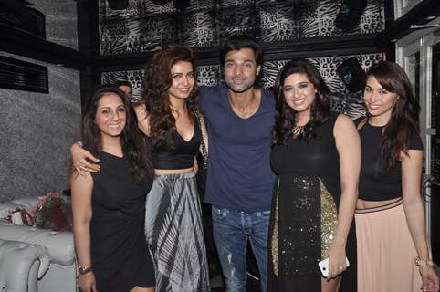 Hanif Hilal with some beauties of the television industries were seen at the Party