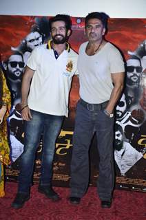Suniel Shetty and Jay Bhanushali at Desi Kattey Movie Launch
