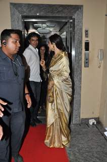 Rekha at the Special Premier of Lekar Hum Deewana Dil