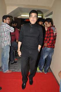 Jeetendra at theSpecial Premier of Lekar Hum Deewana Dil