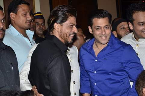 Shah Rukh Khan and Salman Khan at Baba Siddiqie's Iftar Party