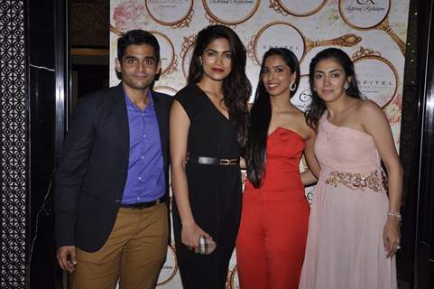 Parvathy Omanakuttan poses with the representatives of Eternal Reflections