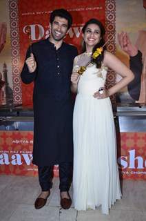 Parineeti Chopra and Aditya Roy Kapoor holds kebab at the  promotion of  Daawat-e-Ishq