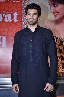 Aditya Roy Kapoor poses to media at the  promotion of Daawat-e-Ishq