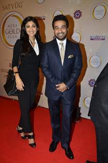 Shilpa Shetty and Raj Kundra at the  Launch of Satyug Gold