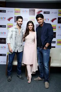 Varun Dhawan, Alia Bhatt and Siddharth Shukla Promotes Humpty Sharma Ki Dhulania in Delhi