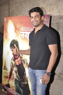 Sharad Kelkar poses for the media at the Special Screening of Lai Bhari