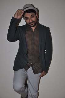 Vir Das poses for the camera at the Promotions of Amit Sahni Ki List