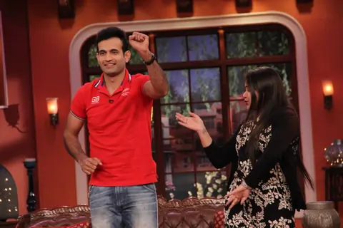 Irfan Pathan performs at the stage of Comedy Nights with Kapil