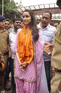 Shraddha Kapoor at Siddhivinayak