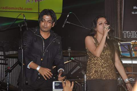 Ankit Tiwari performing at his Live Concert