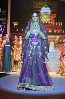 Neha Dhupia walks the ramp at IIJW 2014 - Day 1