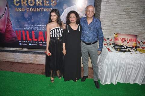 Mukesh Bhatt with wife and daughter at the Success Bash of Ek Villain