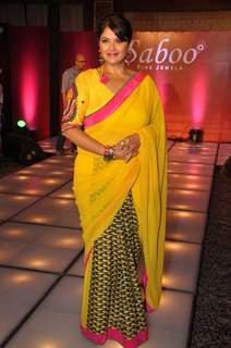 Pragati Mehra walks the ramp at Saboo Jewels Presents Exquisite Fashion Jewellry Preview