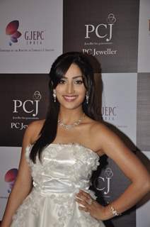 Yami Gautam at the India International Jewellery Week (IIJW) 2014 - Day 3