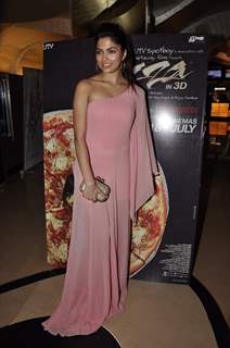 Parvathy Omanakuttan poses for the camera at the Premier of Pizza 3D