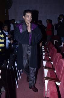 Kamal Hassan poses for the camera at Whistling Woods Convocation Ceremony