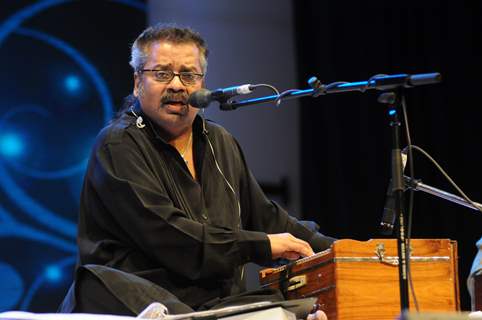 Hariharan was seen performing at Rehmatein