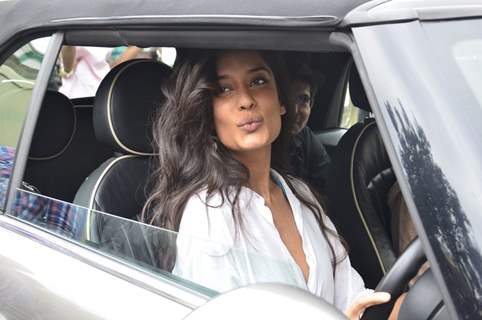 Lisa Haydon snapped at Mehboob Studio