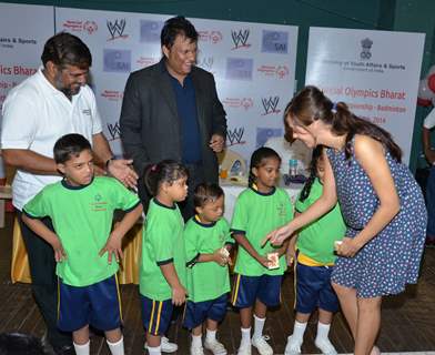 Hazel congratulates the young achievers at the National Badminton Championship 2014