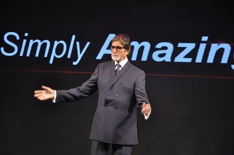 Amitabh Bachchan launches LG Mobile