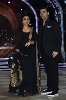 Rani poses with Karan on Jhalak Dikhla Jaa