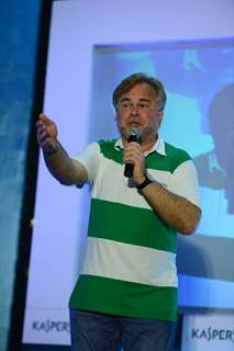 Eugene Kaspersky addressing the children at the Launch of Kaspersky Kids Awareness Program