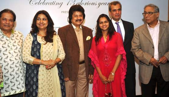 Celebs at &quot;Khazana&quot; a Festival of Ghazals for a Social Cause