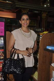 Sonali Kulkarni was at the Launch of Supriya Parulekar's New Book, 'BFF:Best Friends Forever'