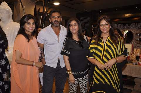 Suniel Shetty with friends at Get-to-gather