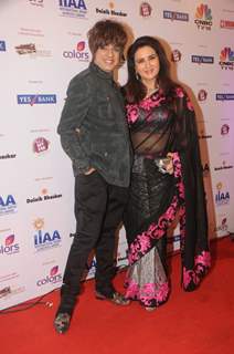 Rohhit Verma with Poonam Dhillon at International Indian Achiever's Award 2014