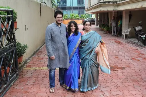 Reena Dutt with children Ira and Junaid