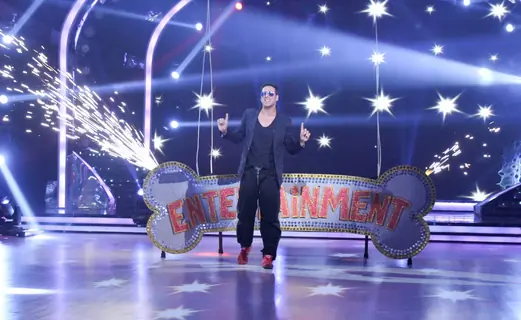 Akshay Kumar Promotes Entertainment on Jhalak Dikhla Jaa