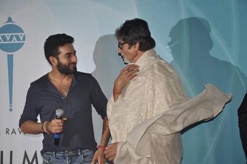 Big B launches Shekhar Ravjiani's Hanuman Chalisa Album