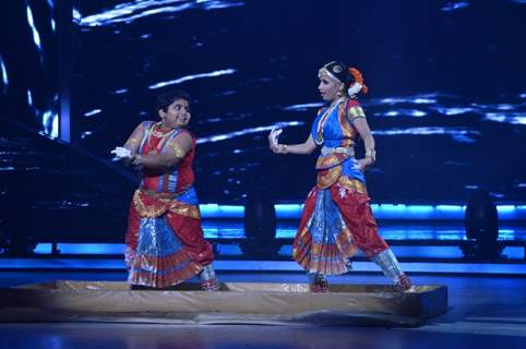 Akshat Singh performs on Jhalak Dikhla Jaa