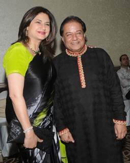 Kunica poses with Anup Jalota at his Birthday Celebration