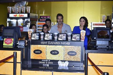 Ajay and Kareena at Singham Returns Merchandise Launch