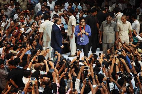 Sachin Tendulkar addresses the gathering at the Inauguration PVP Mall