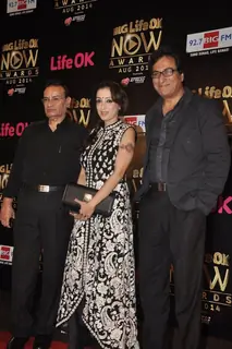 Madhurima Nigam with Talat Aziz at the Life Ok Now Awards