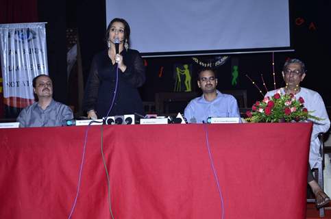 Vidya Balan was seen addressing the crowd