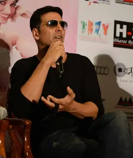 Akshay Kumar was seen interacting with the audience at the Promotion of Entertainment in Delhi