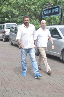 Mukesh Rishi was at the funeral of Dharmesh Tiwari