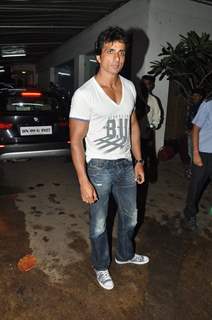 Sonu Sood poses for the media at the Special screening of Entertainment