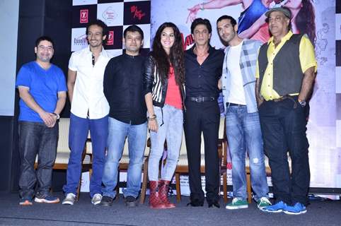 Shah Rukh Khan poses with the team of Mad About Dance