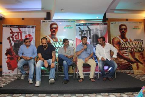 Mahesh Manjrekar addresses the audience at the Promotions of Marathi Film Rege