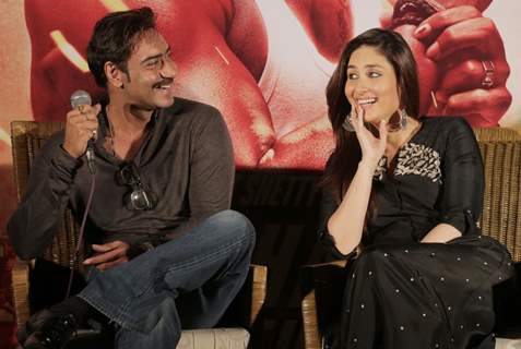 Ajay and Kareena find some questions funny at the Promotions of Singham Returns