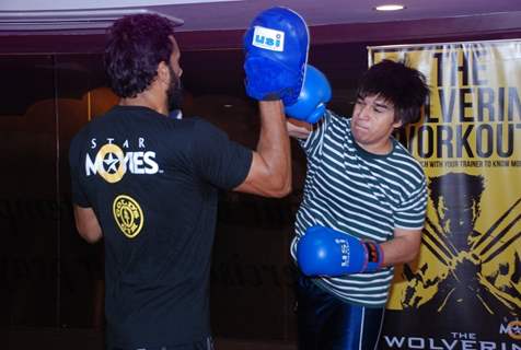 Vivaan Shah practices at the Gold Gym Wolverine Workout