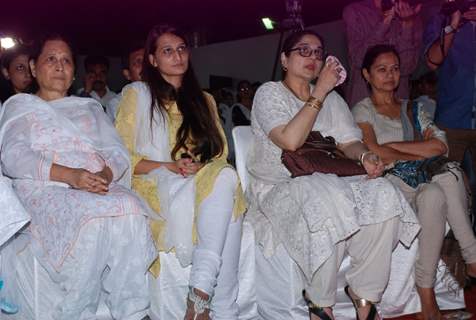 Shagufta Ali was seen teary eyes at the Prayer Meet