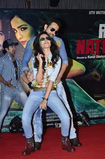 Emraan Hashmi and Humaima Malick shake-a-leg at the Promotion of Raja Natwarlal